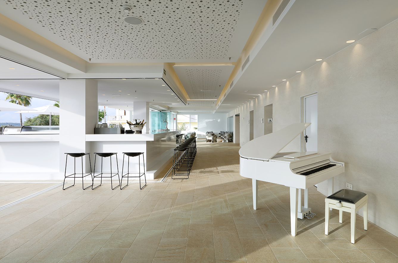 011_alta_Talayot Bar Chill Out.jpg